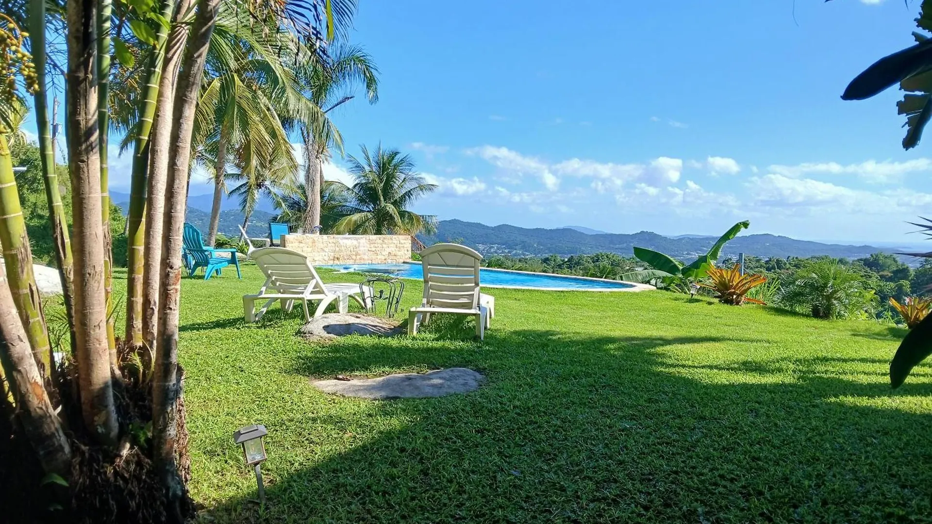Las Piedras Swim & Paint Art Retreat 아파트